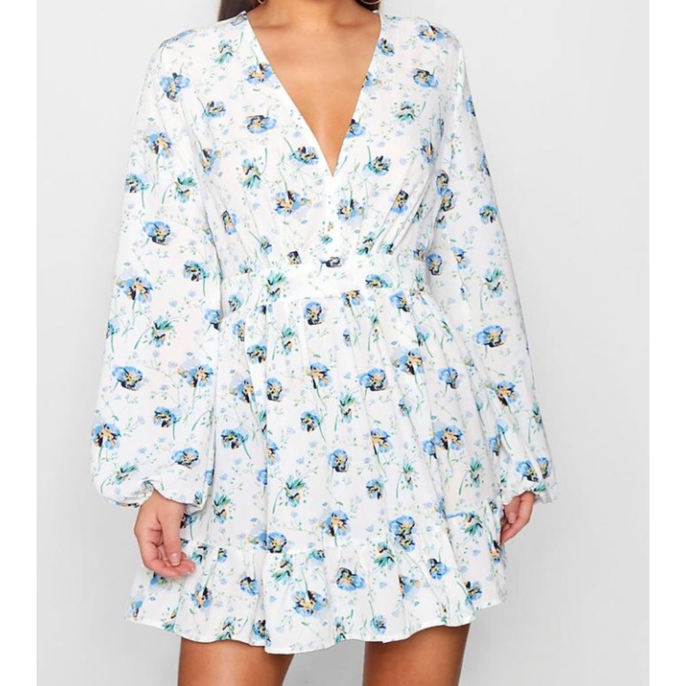 Boohoo|Petite Button Front Floral Skater Dress